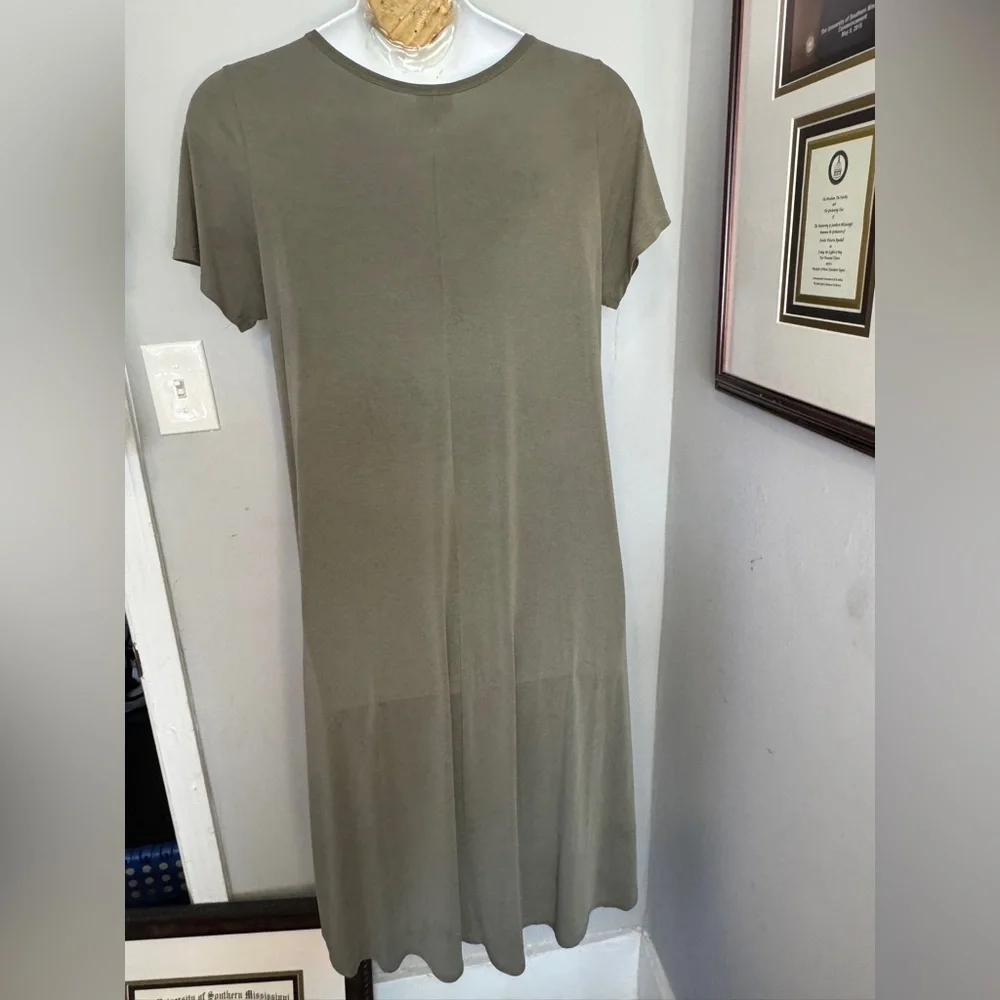 LuLaRoe High Low Dress in Olive Green - Picture 4 of 7